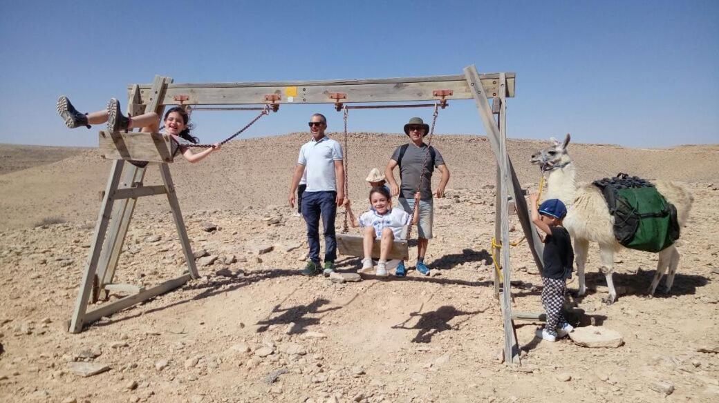 Alpaca Farm - חוות האלפקות Villa Mitzpe Ramon Luaran gambar